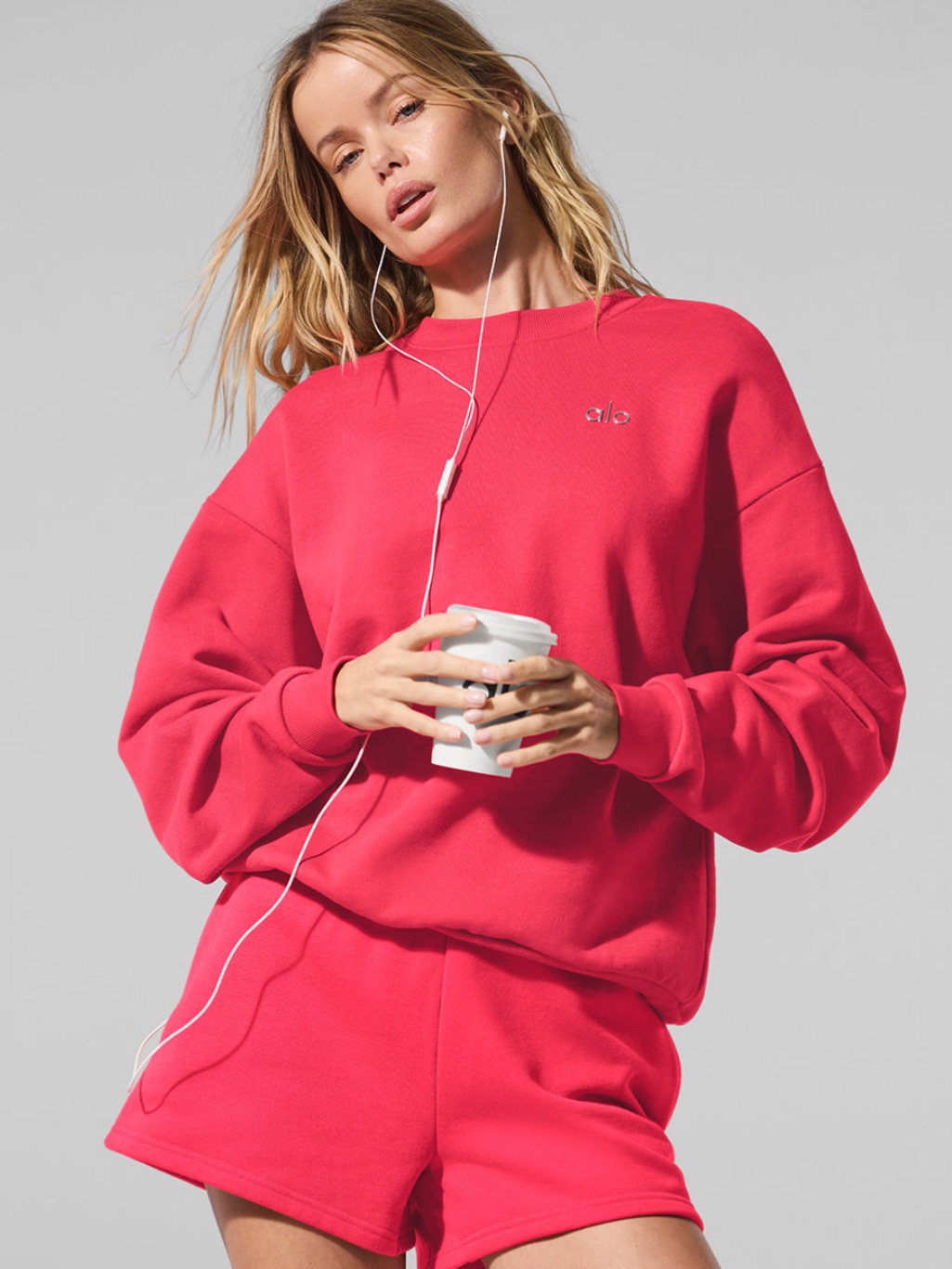 Nwt Rare Alo Yoga Accolade Crewneck Sweatshirt In Candy Apple Red Colorway
